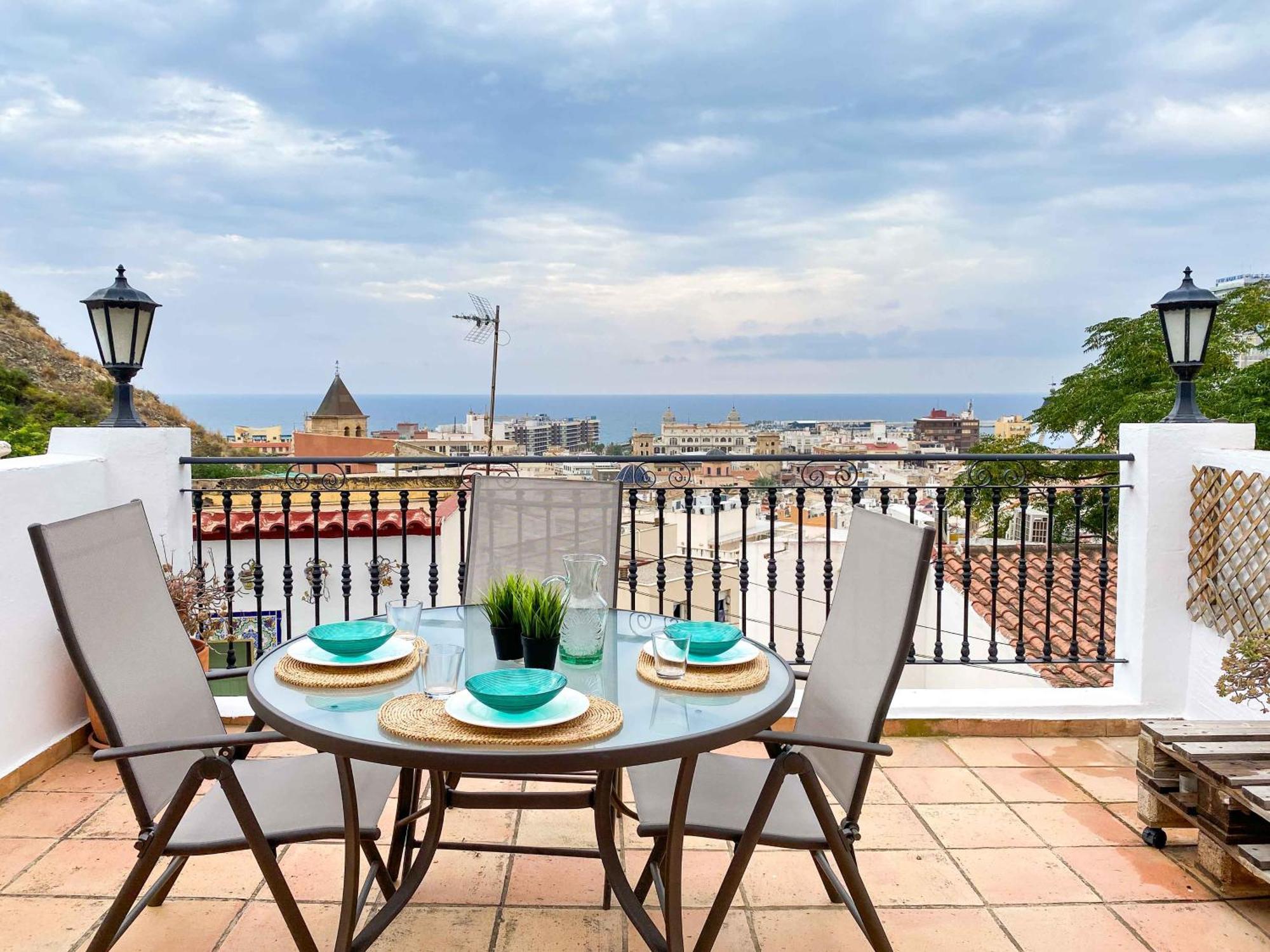 Casa Moll. Tradicion Y Bonitas Vistas De Alicante Exterior foto